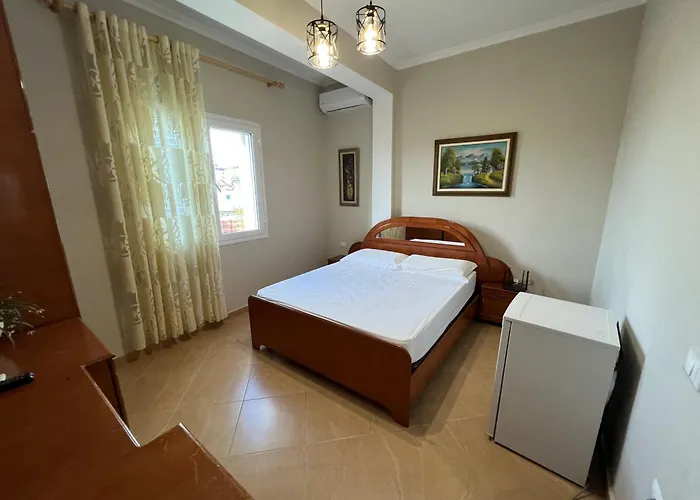 Oazi House
