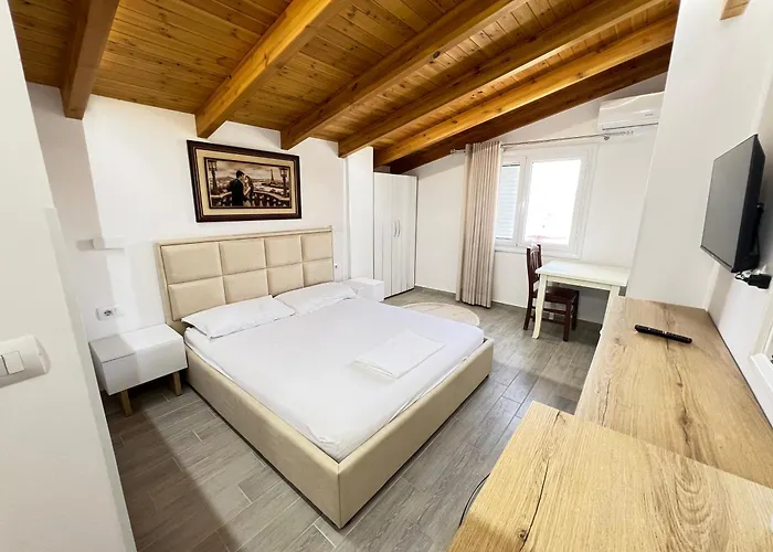 Oazi House * Vlorë