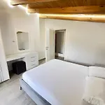 Oazi House * Vlorë