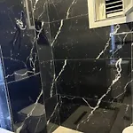 Oazi House アパート Vlorë