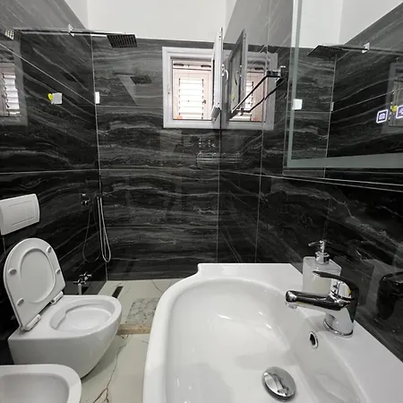 Oazi House Apartment *