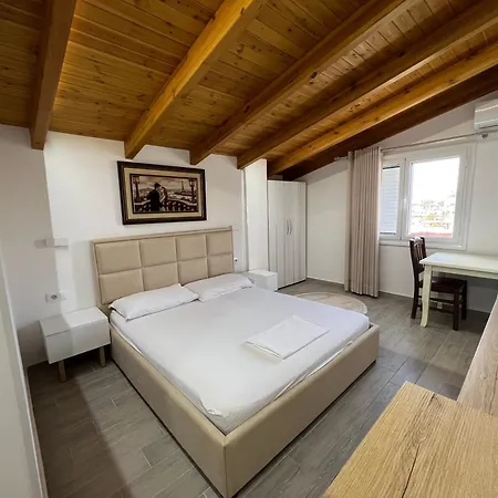 公寓 Oazi House