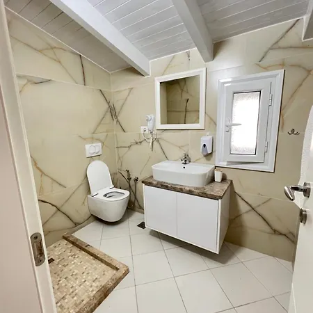 公寓 Oazi House Vlorë
