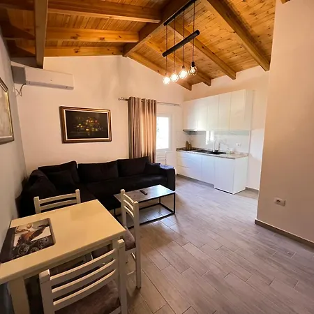 公寓 Oazi House