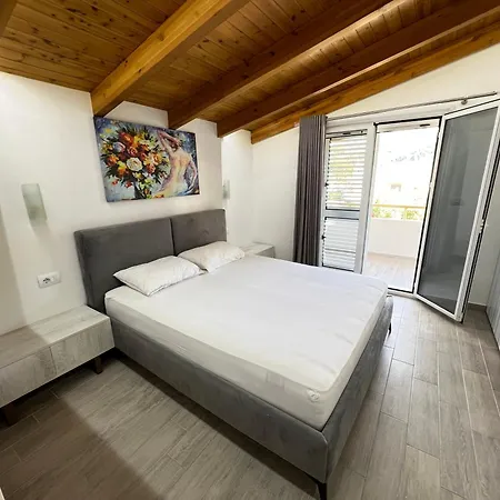 Oazi House Apartment *