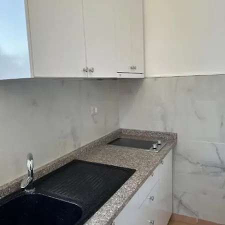 Oazi House 公寓 Vlorë