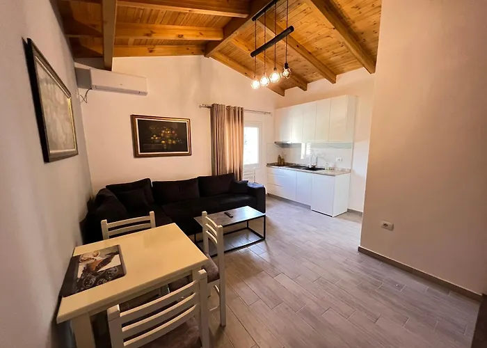 Apartment Oazi House